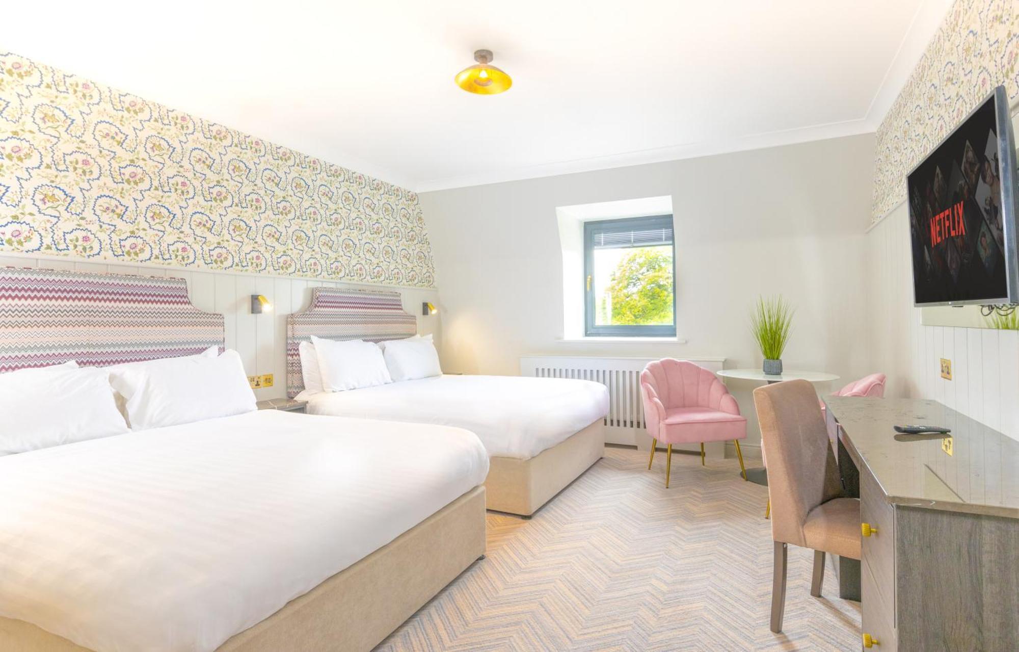 Bloomfield House Hotel, Leisure Club & Hotel 4*
